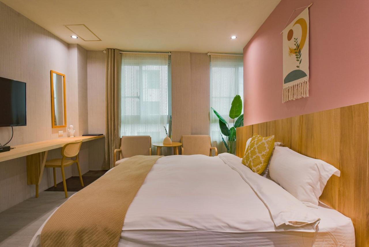 Ashare Hotel Yilan Exteriör bild